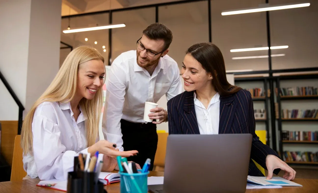 Building a Customer Success Culture That Retains Users